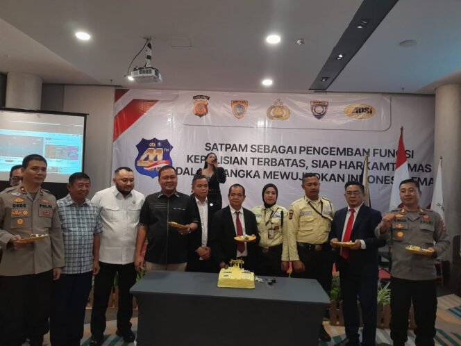 
 Acara Tasyukuran untuk memperingati Hari Ulang Tahun ke 44 Satuan Pengamanan Satpam