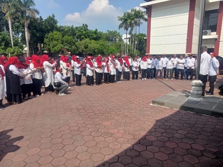 Tagih Janji Presiden, 172 Dosen dan Tendik Unsika Desak Pengangkatan PNS