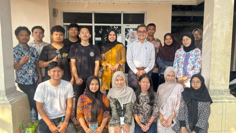 Melihat Masa Depan Desa Lewat Lensa KKN Mahasiswa UNSIKA