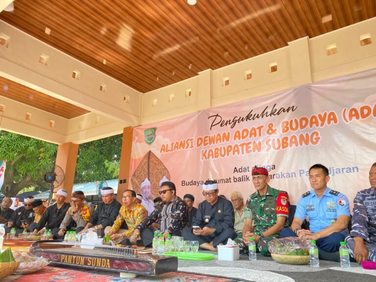 Bentuk Kepedulian Terhadap Adat dan Budaya, Danramil 0508/Purwadadi Hadiri Semarak Budaya dan Launching ADAB di Purwadadi