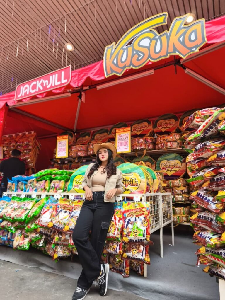 Ramayana Fair Hadir di Karawang, Meriahkan Pesta Rakyat dan Dukung UMKM