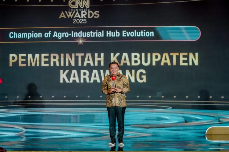 Karawang Ditetapkan Sebagai Champion of Agro-Industrial Hub Evolution oleh CNN Indonesia