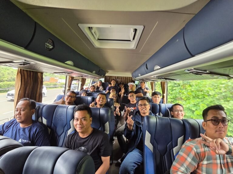 Dipimpin Hesti Batawi Ningsih, Perjalanan Bus Peserta Gathering ASPHRI 2025 Berlangsung Hangat dan Penuh Tawa