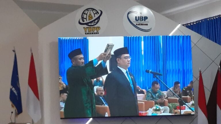 Serah Terima Jabatan Rektor UBP Karawang, Ini Pesan Dedi Mulyadi untuk Penggantinya